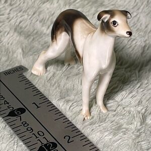 Beautiful Hunting Dog from Moms Collection